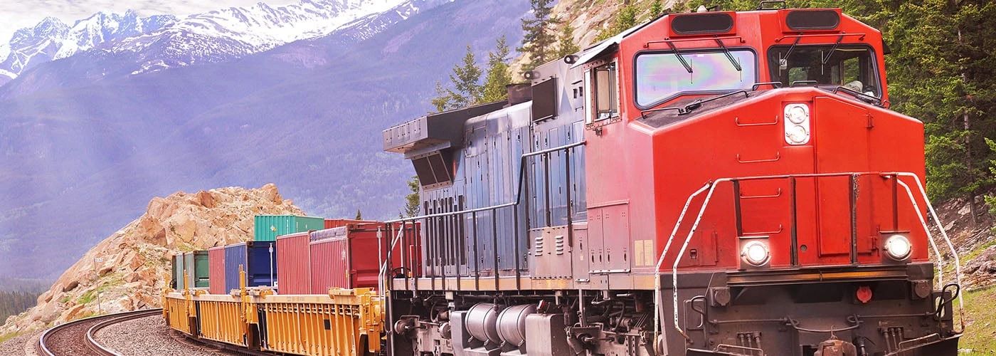 Intermodal rail freight services for cost-effective North American shipping