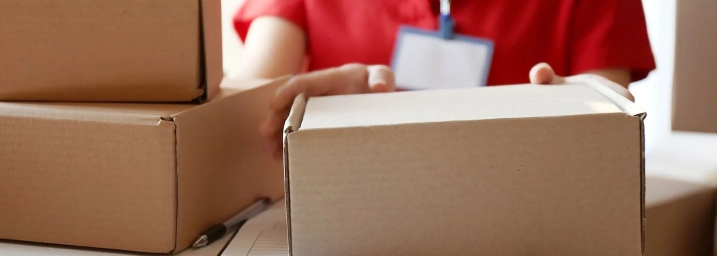 Door-to-door courier service for small parcel delivery and tracking